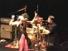 charlotte barfuss (chant) et Julien Duchet (sax)